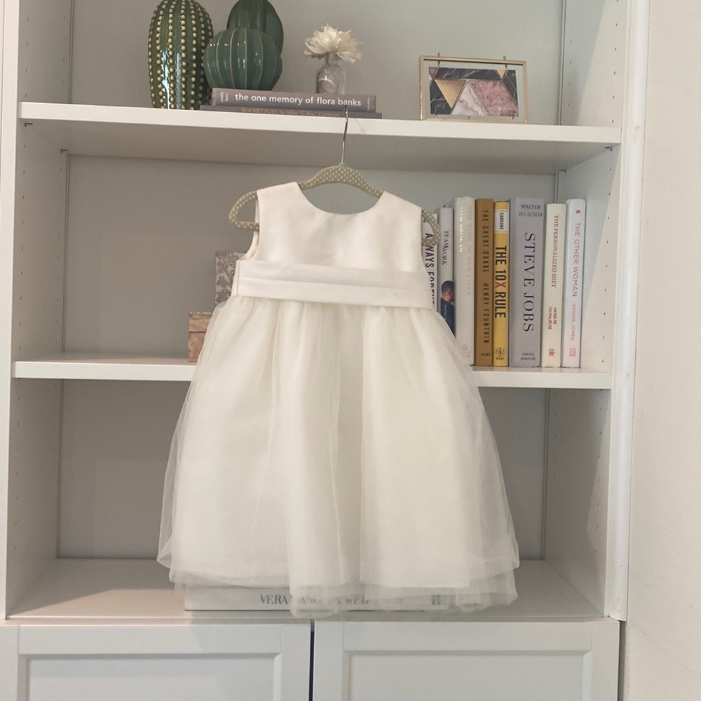 David’s Bridal Flower Girl Tulle Dress 18 months Cream